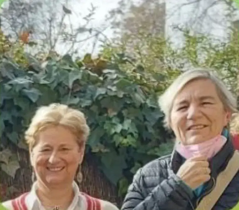rosa y luisa 768x675